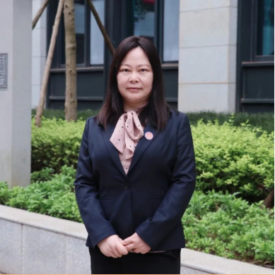 办有温度的学校 做有故事的教师
