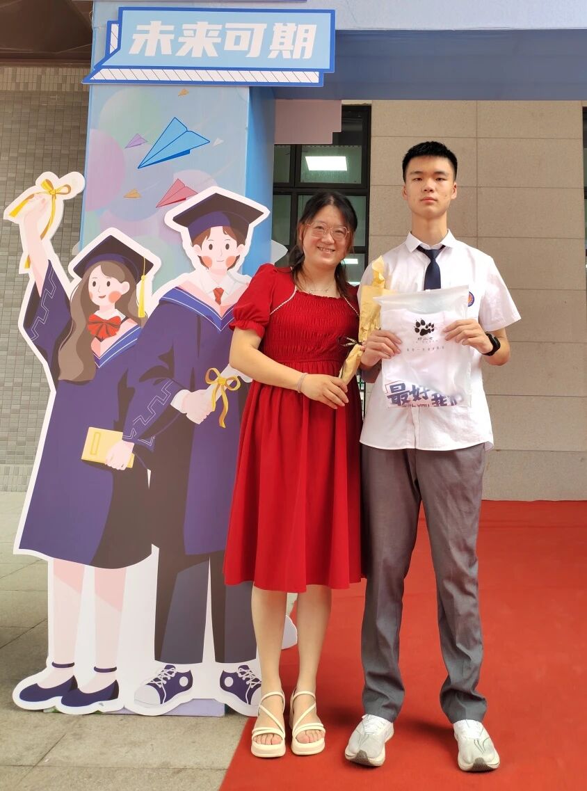 邯郸尊重有序 共赴成长 | 德阳成外家长育人故事获评市级优秀案例